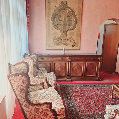 Hotel Montecarlo كاستيلانزا المظهر الخارجي الصورة